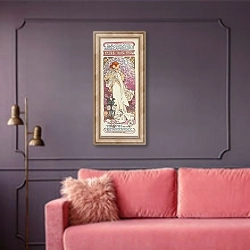 «La Dame Aux Camélias» в интерьере гостиной с розовым диваном