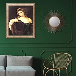 «Allegory of Vanity, or Young Woman with a Mirror, c.1515» в интерьере классической гостиной с зеленой стеной над диваном