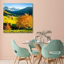 «Швейцария. Осень в Доломитовых Альпах» в интерьере современной столовой в пастельных тонах