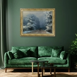 «Зима в Борисоглебске 2» в интерьере зеленой гостиной над диваном