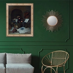 «Астролог» в интерьере классической гостиной с зеленой стеной над диваном
