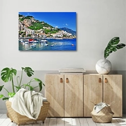«Италия, Амальфитанское побережье 2» в интерьере современной комнаты над комодом