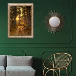 «The Sun Fast Sinks in the West» в интерьере классической гостиной с зеленой стеной над диваном