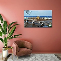 «Россия, Нижний Новгород. Вид на Канавинский мост» в интерьере современной гостиной в розовых тонах