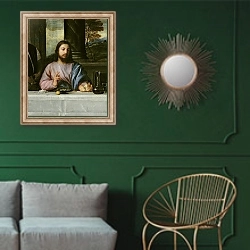 «The Supper at Emmaus, c.1535 2» в интерьере классической гостиной с зеленой стеной над диваном