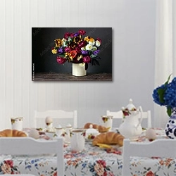 «Осенний натюрморт с садовыми цветами на темном фоне» в интерьере кухни в стиле прованс над столом с завтраком