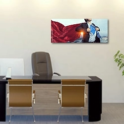 «На страже ваших интересов» в интерьере офиса над столом начальника