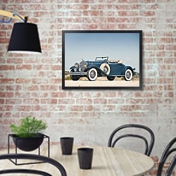 «Packard 734 Speedster Runabout '1930» в интерьере кухни в стиле лофт с кирпичной стеной