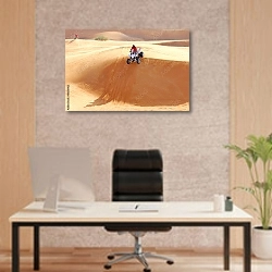 «Квадроцикл на песчаной дюне» в интерьере офиса начальника