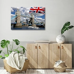 «Англия, Лондон. Тауэрский мост, корабль и флаг» в интерьере современной комнаты над комодом