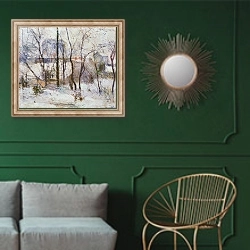 «Garden under Snow, 1879» в интерьере классической гостиной с зеленой стеной над диваном