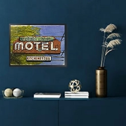 «Desert Edge Motel, 2006» в интерьере в классическом стиле в синих тонах