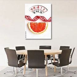 «Долька грейпфрута на весах» в интерьере конференц-зала с круглым столом