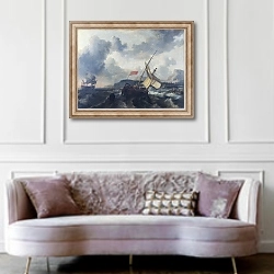 «Английское судно в бурном море» в интерьере гостиной в классическом стиле над диваном