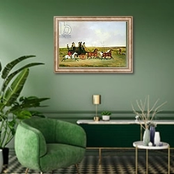 «Horse and Carriage» в интерьере гостиной в зеленых тонах
