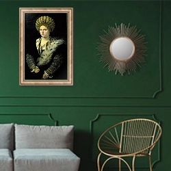 «Portrait of Isabella d'Este 2» в интерьере классической гостиной с зеленой стеной над диваном