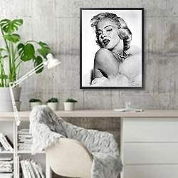 «Monroe, Marilyn 10» в интерьере кабинета в скандинавском стиле с бетонной стеной
