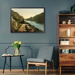 «Норвегия. Телемарк, дорога в Далене» в интерьере гостиной в стиле ретро в серых тонах