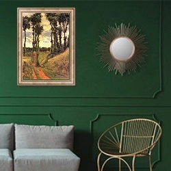 «Тополя 2» в интерьере классической гостиной с зеленой стеной над диваном