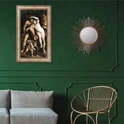 «Венера и Адонис 2» в интерьере классической гостиной с зеленой стеной над диваном