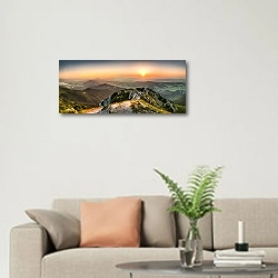 «Закат на вершине горы» в интерьере современной светлой гостиной над диваном