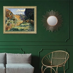 «La Roche de l'Echo» в интерьере классической гостиной с зеленой стеной над диваном