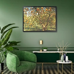 «Silence under the oranges I, 2012» в интерьере гостиной в зеленых тонах