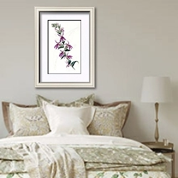 «Low’s Purple Lobelia» в интерьере спальни в стиле прованс над кроватью