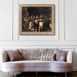 «Ночная стража» в интерьере гостиной в классическом стиле над диваном