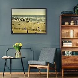 «Бельгия. Пляж, Курсааль» в интерьере гостиной в стиле ретро в серых тонах