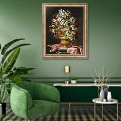 «Flowers in a Sculpted Urn on a Draped Stone Pedestal,» в интерьере гостиной в зеленых тонах
