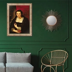 «Portrait of Isabella Brant, c.1625-26» в интерьере классической гостиной с зеленой стеной над диваном