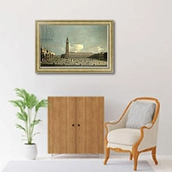 «Extensive view of the Piazza San Marco» в интерьере в классическом стиле над комодом