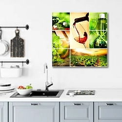 «Коллаж с вином и виноградниками» в интерьере кухни над мойкой