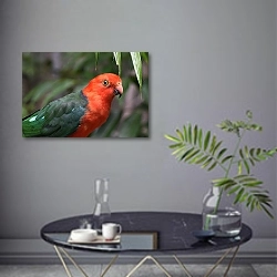 «Красноголовый попугайчик» в интерьере современной гостиной в серых тонах