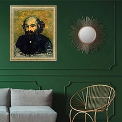 «Self Portrait, 1880-81» в интерьере классической гостиной с зеленой стеной над диваном