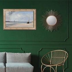 «La Fert» в интерьере классической гостиной с зеленой стеной над диваном