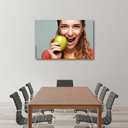 «Портрет девушки с брекетами» в интерьере конференц-зала над столом для переговоров