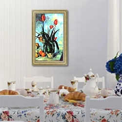 «Натюрморт с тюльпанами в вазе» в интерьере кухни в стиле прованс над столом с завтраком