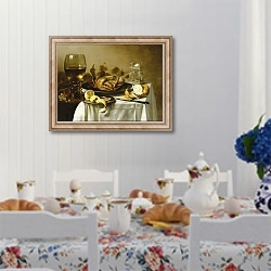 «Натюрморт с крабом» в интерьере кухни в стиле прованс над столом с завтраком