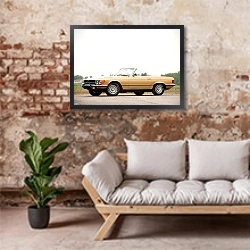 «Mercedes-Benz 450SL US-spec (R107) '1972–80» в интерьере гостиной в стиле лофт над диваном