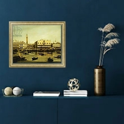 «A View of the Molo from the Bacino di San Marco, Venice,» в интерьере в классическом стиле в синих тонах