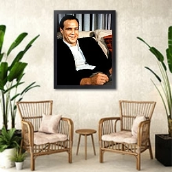 «Brando, Marlon 4» в интерьере комнаты в стиле ретро с плетеными креслами