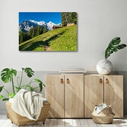 «Швейцария. Горная деревушка Мюррен» в интерьере современной комнаты над комодом