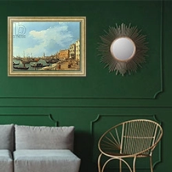 «The Riva Degli Schiavoni, 1724-30» в интерьере классической гостиной с зеленой стеной над диваном