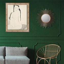«Сидящая обнаженная» в интерьере классической гостиной с зеленой стеной над диваном