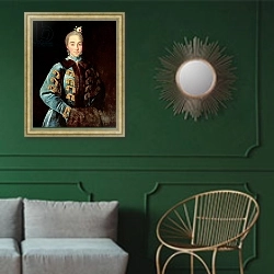 «Portrait of Countess Anna Sheremetyeva, c.1768» в интерьере классической гостиной с зеленой стеной над диваном