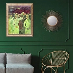 «First study for a triple portrait of Marthe, 1892» в интерьере классической гостиной с зеленой стеной над диваном