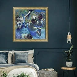 «Blue Dancers, c.1899» в интерьере классической спальни с темными стенами
