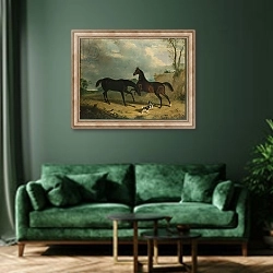 «Hunters and a Spaniel in a Wooded Landscape, 1835» в интерьере зеленой гостиной над диваном